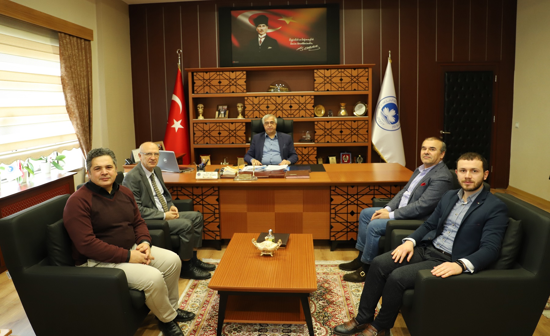 Istanbul Universitesi Hukuk Fakultesi Ogretim Uyelerinden Rektorumuz Sengorur E Ziyaret Klu Rektorluk Iyilesecegiz